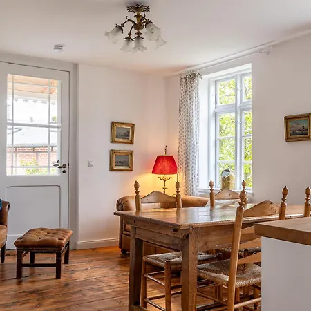 Koenigsstuhl * 사스니츠